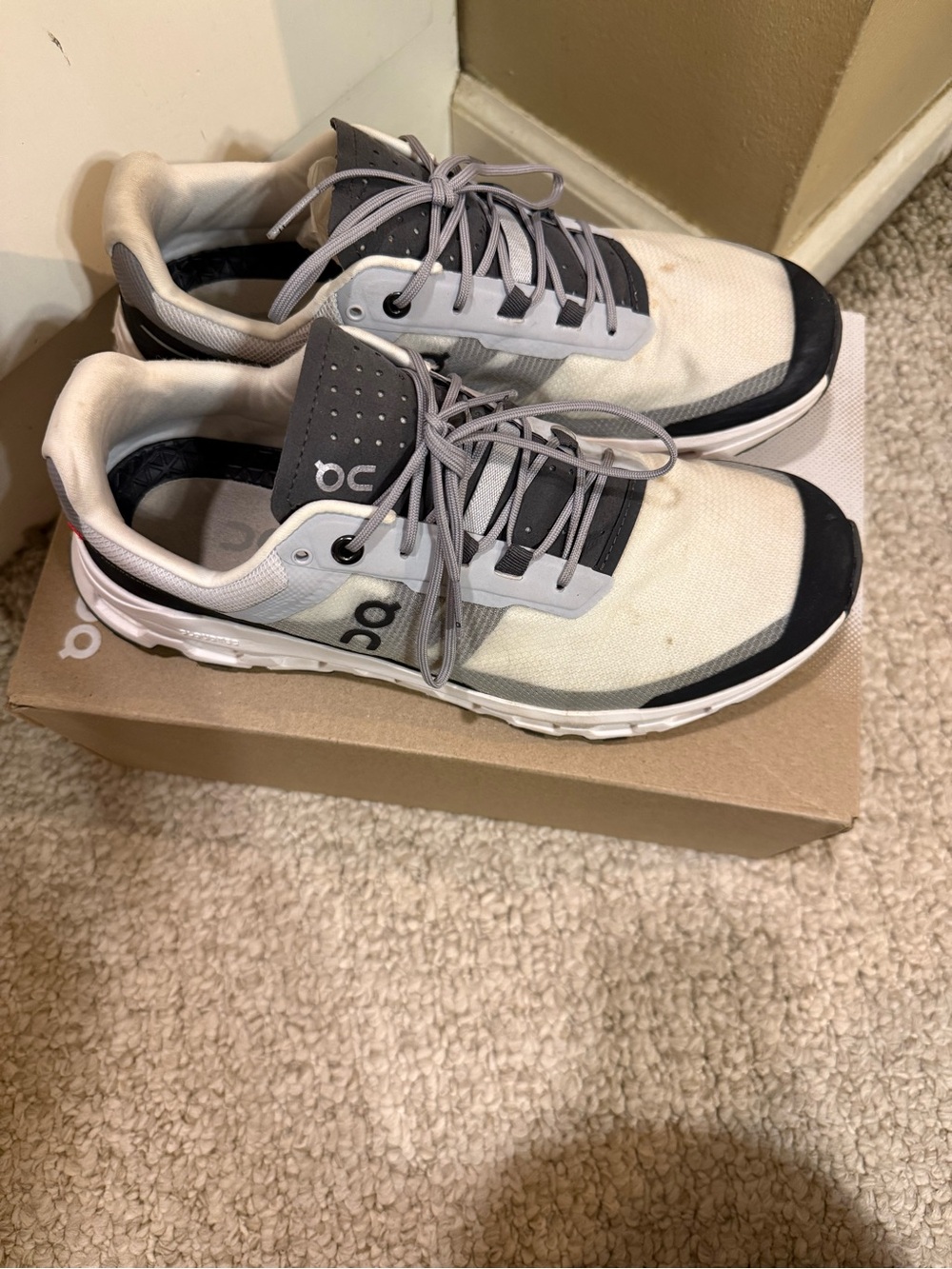 Women’s Cloudvista OnClouds Size 9.5 - Picture 2 of 6
